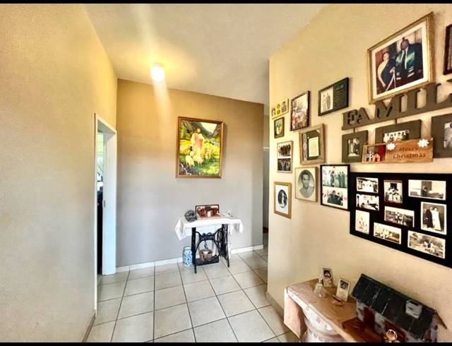 2 BEDROOM APARTMENT FOR SALE IN PELHAM